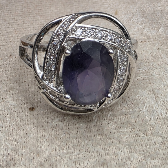 Sterling Silver and Tanzanite Ring (025)